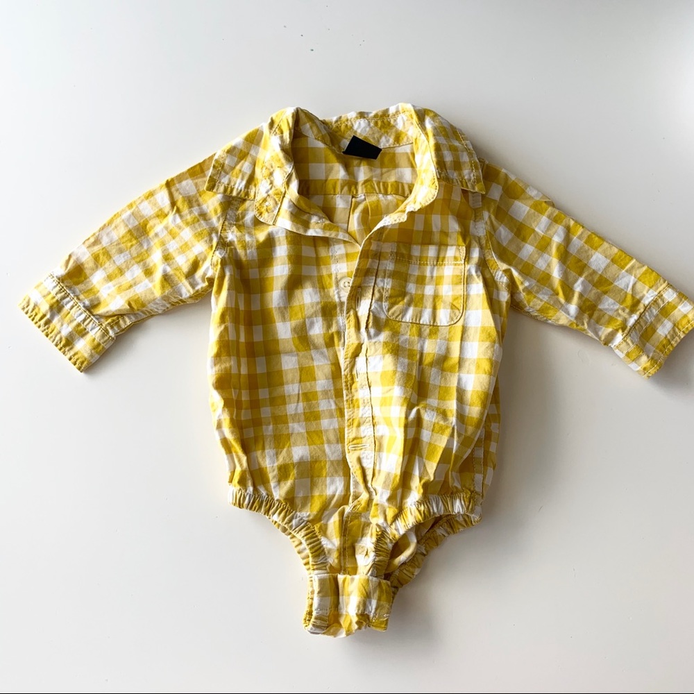Gap 3/6 mos yellow plaid button up.
